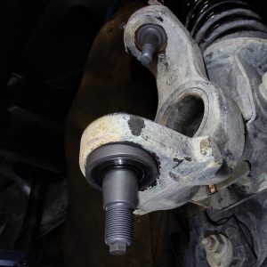 Carli Suspen Ball Joint, Extreme Duty, Press-IN, Non-Adjustable, With Grease Fittings, Non-Rebuildable, Set of 4 – CS-DBJP-14