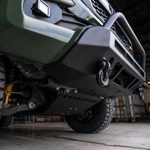 Cali Raised Bumper, One Piece Design, Mounting Hardware Included, Without Grille Guard, With Internal Winch Mount, With D-Rings Mount – CR3594