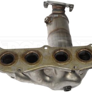 Dorman Exhaust Manifold, OE Solutions ™, With 1 Inlet Gasket/ 1 Outlet Gasket/ 4 Studs/ 4 Bolts/ 4 Washers and 4 Nuts – 674-050