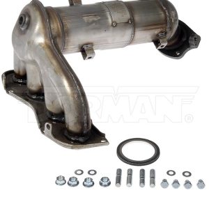Dorman Exhaust Manifold, OE Solutions ™, With 1 Inlet Gasket/ 1 Outlet Gasket/ 4 Studs/ 4 Bolts/ 4 Washers and 4 Nuts – 674-050