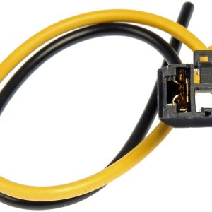 Dorman Headlight Socket, Conduct-Tite ®, Low Temperature Socket, For Use with Bulb H7, Female – 84717