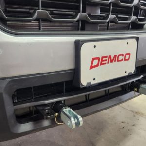 Demco Vehicle Baseplate, Tabless, Single Lug, With Safety Cable Hooks – 9519360