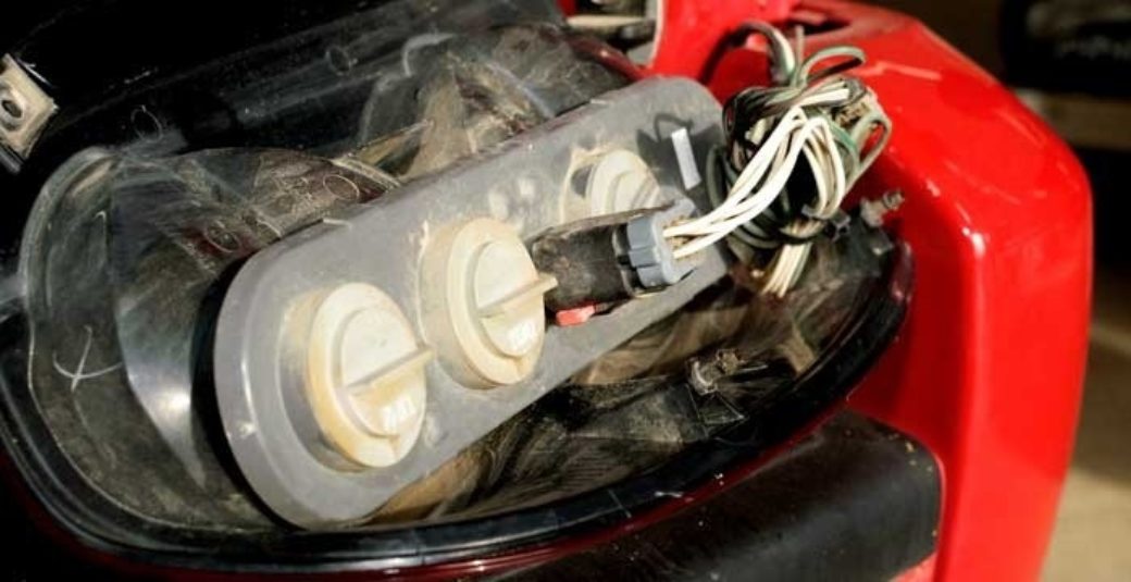 Demco Towed Vehicle Wiring Kit, Custom Fit Plug-IN – 9523149
