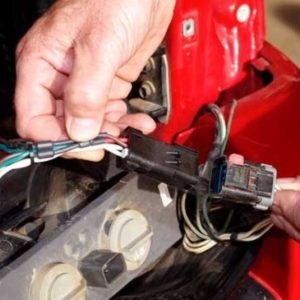 Demco Towed Vehicle Wiring Kit, Custom Fit Plug-IN – 9523131