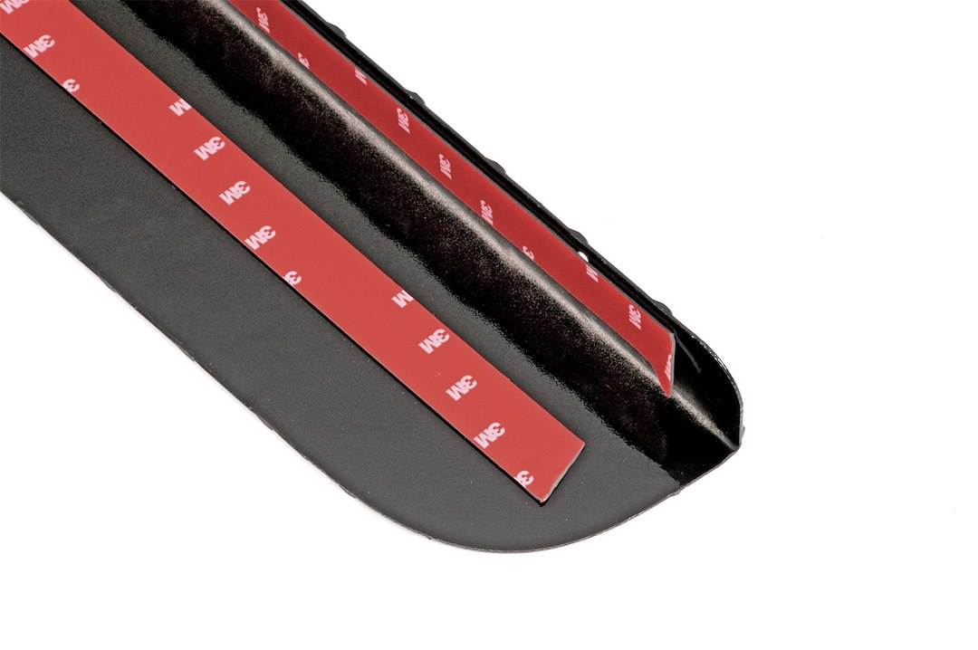 Dee Zee Tailgate Protector, Black Tread, Tailgate Cap, Aluminum – DZ2143B
