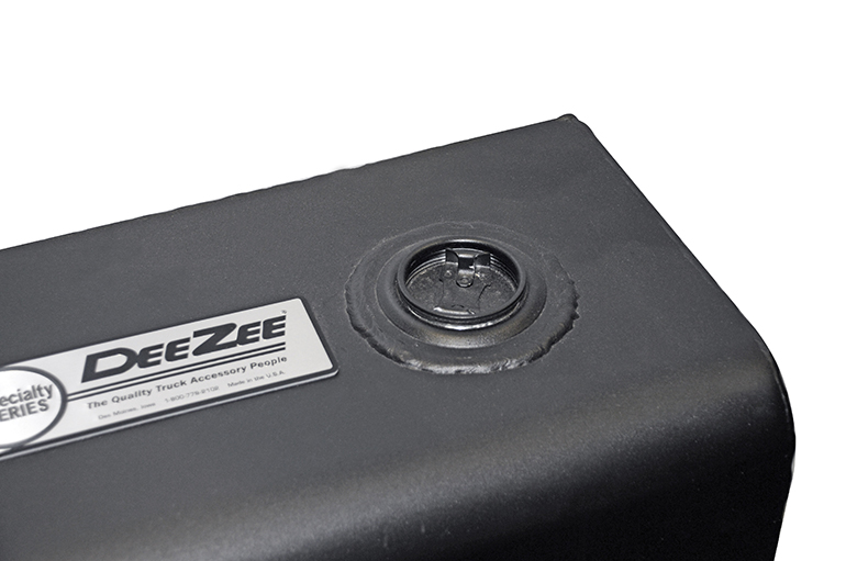 Dee Zee Liquid Transfer Tank, Not DOT Approved for Transport of Fuel or Flammable Liquids – DZ92647SB