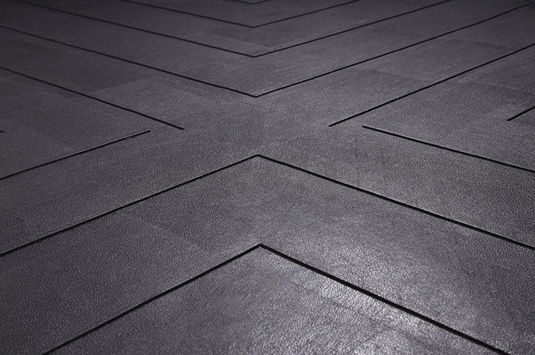 Dee Zee Bed Mat, Heavyweight, Direct-Fit, Without Raised Edges, 3/8 Inch Thick, Black, Rubber, X-Pattern – DZ76928