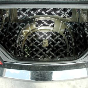 Dynamat Sound Dampening Kit, Xtreme, Trunk Kit, 1/16 Inch Thickness, Butyl Rubber with Aluminum Constraining Layer, Custom Cut – XFO M5 T