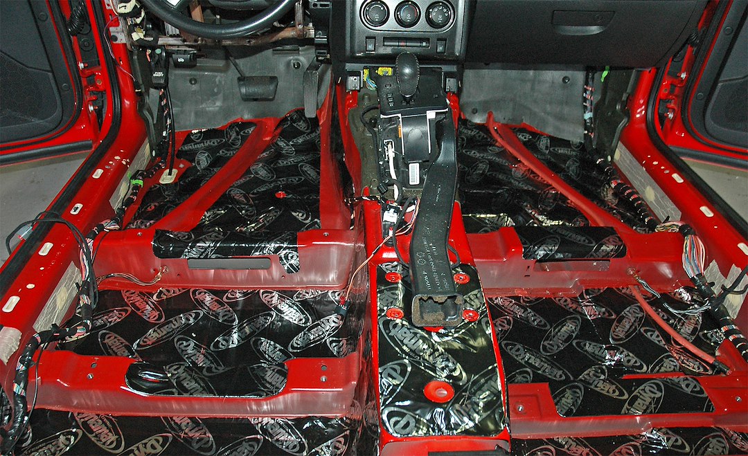 Dynamat Sound Dampening Kit, Xtreme, Floor Kit, 1/16 Inch Thickness, Butyl Rubber with Aluminum Constraining Layer, 17 Sheets, Custom Cut – XMO LC F